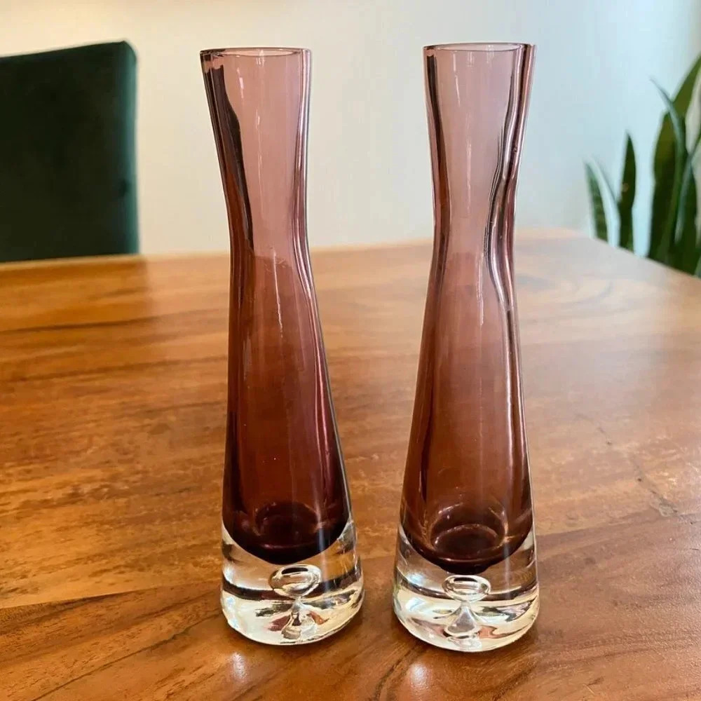 Gorgeous Krosno Poland Ameythest Art Glass Purple Vase with Clear Blown Bubble